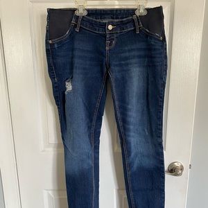 Side Panel Old Navy Maternity Cropped Jeans